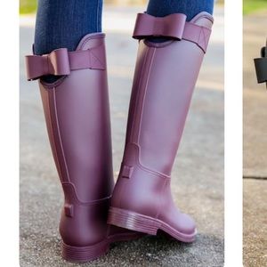 Rainboots with Bow